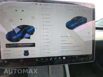 2021 Tesla Model 3 Standard Range Plus - miniatura 9