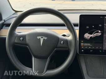 2021 Tesla Model 3 Standard Range Plus - miniatura 12
