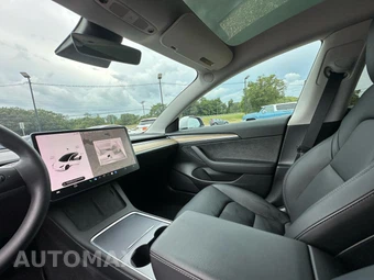 2021 Tesla Model 3 Standard Range Plus - miniatura 12