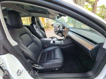 2021 Tesla Model 3 Standard Range Plus - miniatura 19