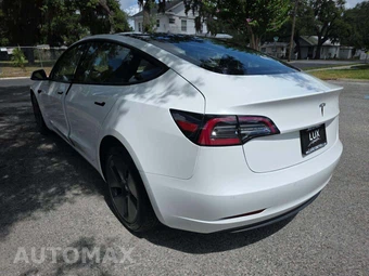 2021 Tesla Model 3 Standard Range Plus - miniatura 2