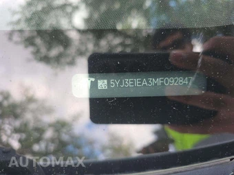 2021 Tesla Model 3 Standard Range Plus - miniatura 5