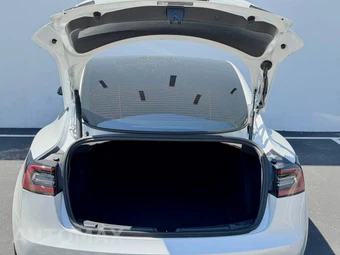 2021 Tesla Model 3 Standard Range Plus - miniatura 12
