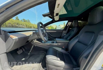 2021 Tesla Model 3 Standard Range Plus - miniatura 28