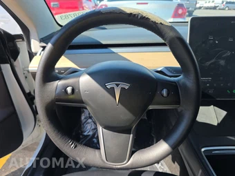 2021 Tesla Model 3 Standard Range Plus – miniatura 10