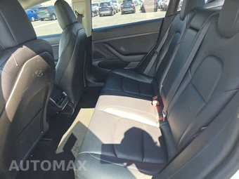 2021 Tesla Model 3 Standard Range Plus – miniatura 13