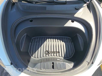 2021 Tesla Model 3 Standard Range Plus – miniatura 15