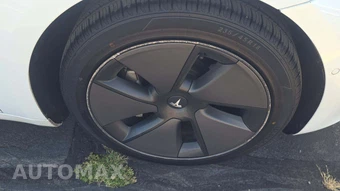 2021 Tesla Model 3 Standard Range Plus – miniatura 24