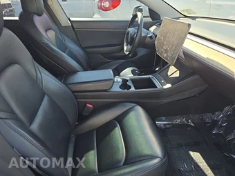 2021 Tesla Model 3 Standard Range Plus – miniatura 8