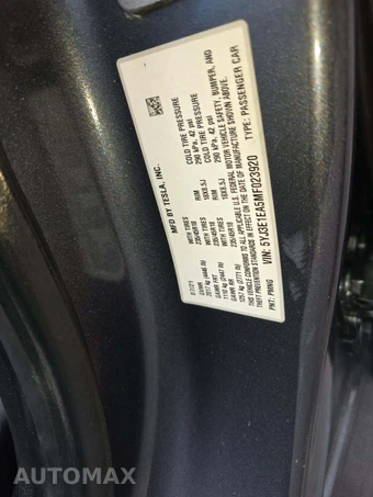 2021 Tesla Model 3 Standard Range Plus - miniatura 2