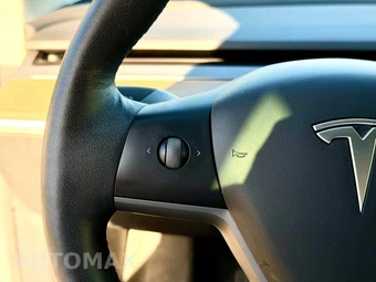 2021 Tesla Model 3 Standard Range Plus - miniatura 14