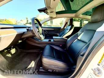 2021 Tesla Model 3 Standard Range Plus - miniatura 18