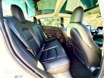 2021 Tesla Model 3 Standard Range Plus - miniatura 27