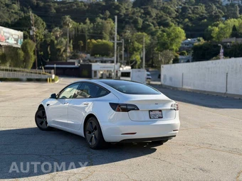 2021 Tesla Model 3 Standard Range Plus - miniatura 6