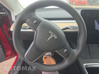 2021 Tesla Model 3 Standard Range Plus - miniatura 10