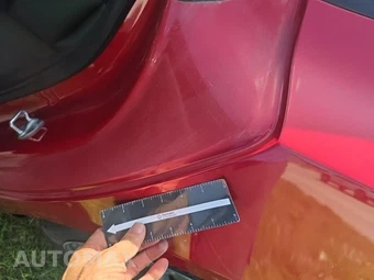 2021 Tesla Model 3 Standard Range Plus - miniatura 23