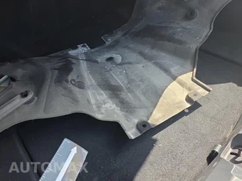 2021 Tesla Model 3 Standard Range Plus - miniatura 24