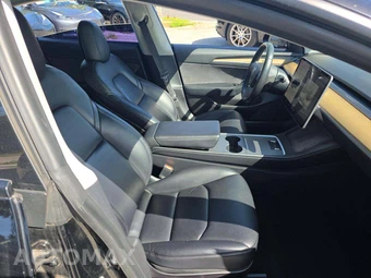 2021 Tesla Model 3 Standard Range Plus – miniatura 18