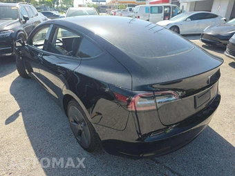 2021 Tesla Model 3 Standard Range Plus – miniatura 2