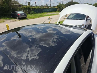 2021 Tesla Model 3 Standard Range Plus – miniatura 12