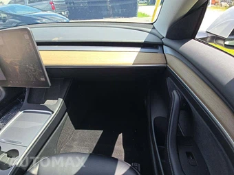 2021 Tesla Model 3 Standard Range Plus – miniatura 20