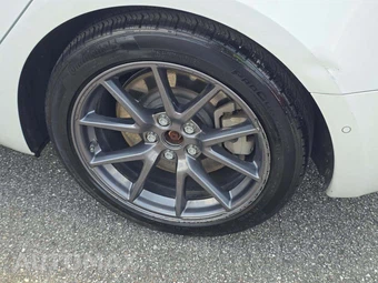 2021 Tesla Model 3 Standard Range Plus – miniatura 22