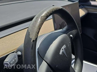 2021 Tesla Model 3 Standard Range Plus – miniatura 28