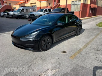 2021 Tesla Model 3 Standard Range Plus - miniatura 5