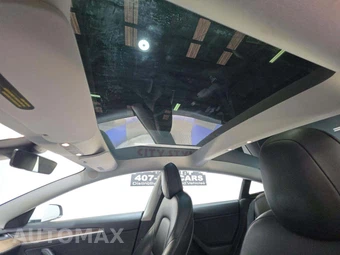 2021 Tesla Model 3 Standard Range Plus – miniatura 11