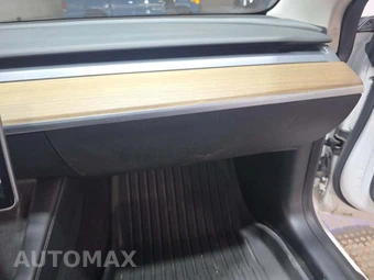 2021 Tesla Model 3 Standard Range Plus – miniatura 20