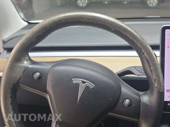 2021 Tesla Model 3 Standard Range Plus – miniatura 22