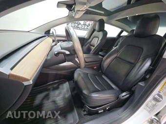2021 Tesla Model 3 Standard Range Plus – miniatura 6