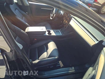 2021 Tesla Model 3 Standard Range Plus - miniatura 17