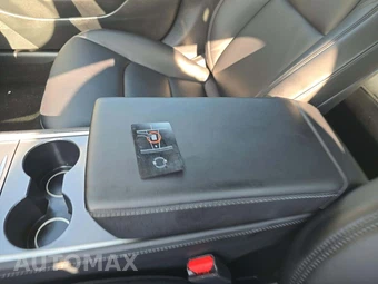 2021 Tesla Model 3 Standard Range Plus - miniatura 8