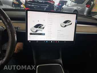 2021 Tesla Model 3 Standard Range Plus – miniatura 11