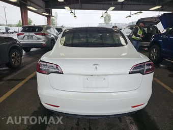 2021 Tesla Model 3 Standard Range Plus – miniatura 5