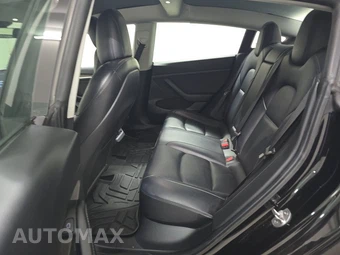 2021 Tesla Model 3 Standard Range Plus – miniatura 13