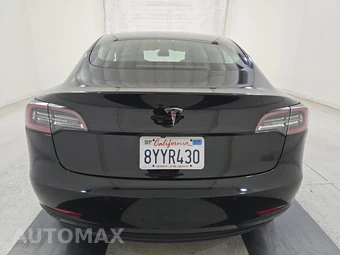 2021 Tesla Model 3 Standard Range Plus – miniatura 5