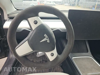 2021 Tesla Model 3 Standard Range Plus – miniatura 10