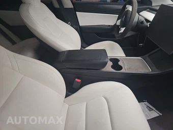 2021 Tesla Model 3 Standard Range Plus – miniatura 8