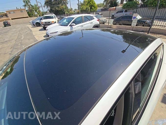 2021 Tesla Model 3 Standard Range Plus – miniatura 12