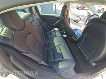 2021 Tesla Model 3 Standard Range Plus – miniatura 16