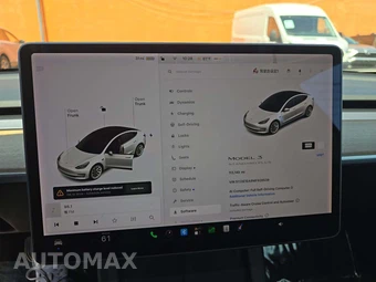 2021 Tesla Model 3 Standard Range Plus – miniatura 9