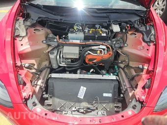 2021 Tesla Model 3 Standard Range Plus – miniatura 15