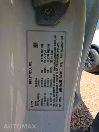 2021 Tesla Model 3 Standard Range Plus - miniatura 5