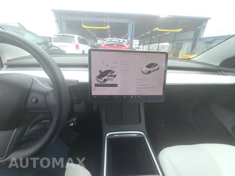 2021 Tesla Model 3 Standard Range Plus – miniatura 11