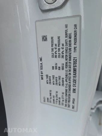 2021 Tesla Model 3 Standard Range Plus – miniatura 14