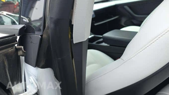 2021 Tesla Model 3 Standard Range Plus – miniatura 25