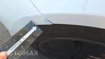 2021 Tesla Model S Long Range – miniatura 33