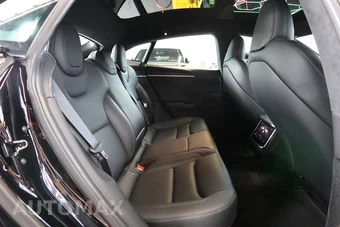 2021 Tesla Model S Long Range – miniatura 44